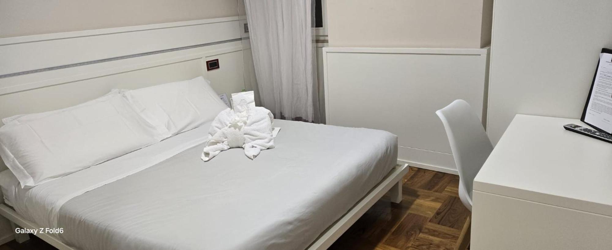 Hotel Emma 12 Roma Exterior foto
